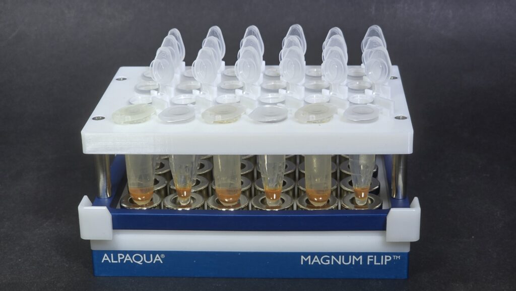 Alpaqua Magnum FLIP™